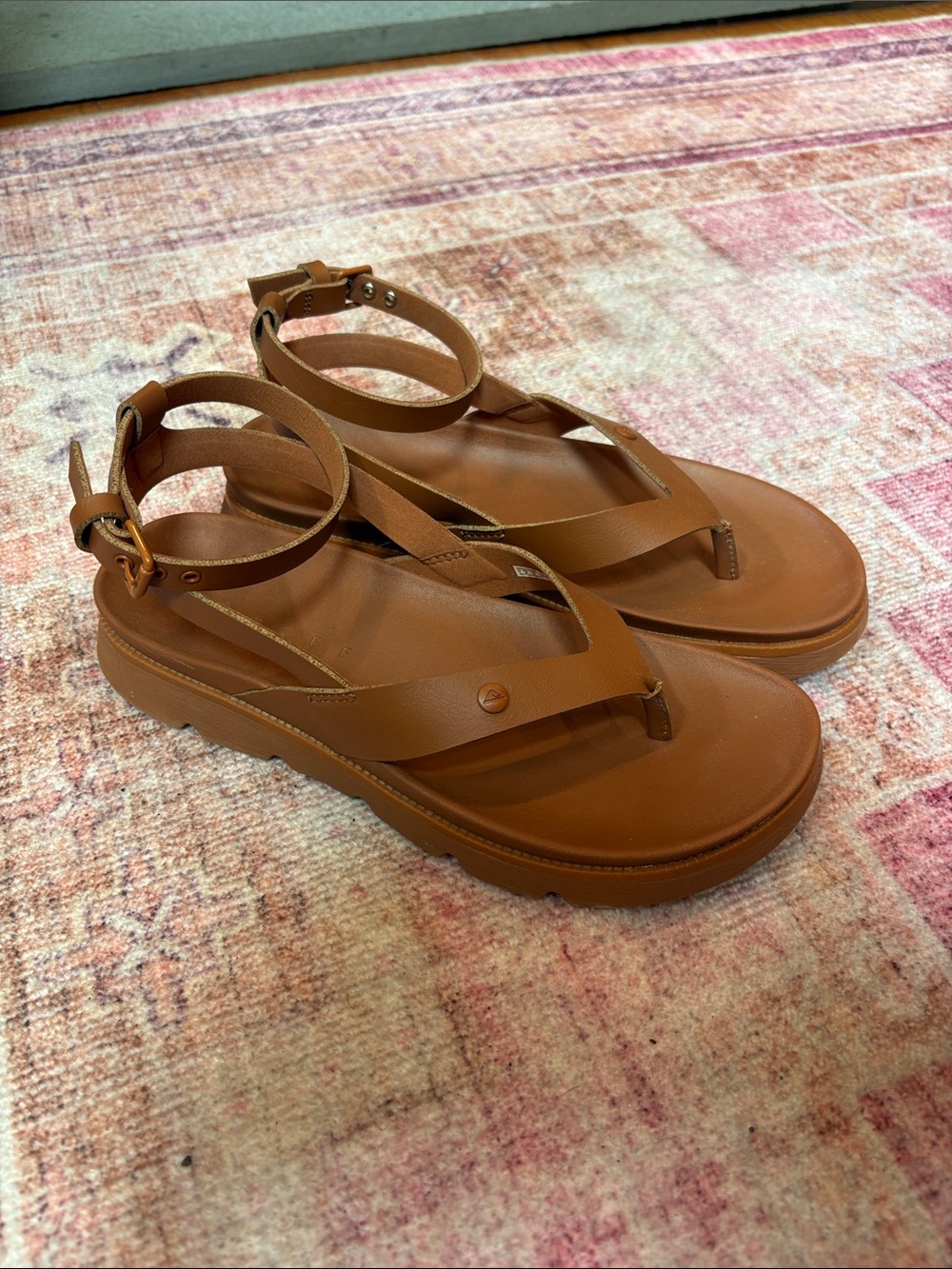 Reef Women's Tan Leather Ankle-Strap Sandals